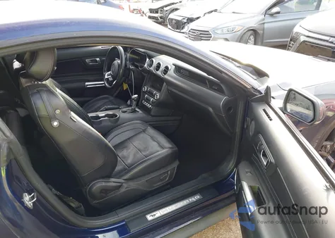 2020 Ford Mustang Gt Premium Fastback z USA, uszkodzony, nr VIN 1FA6P8CF8L5181785